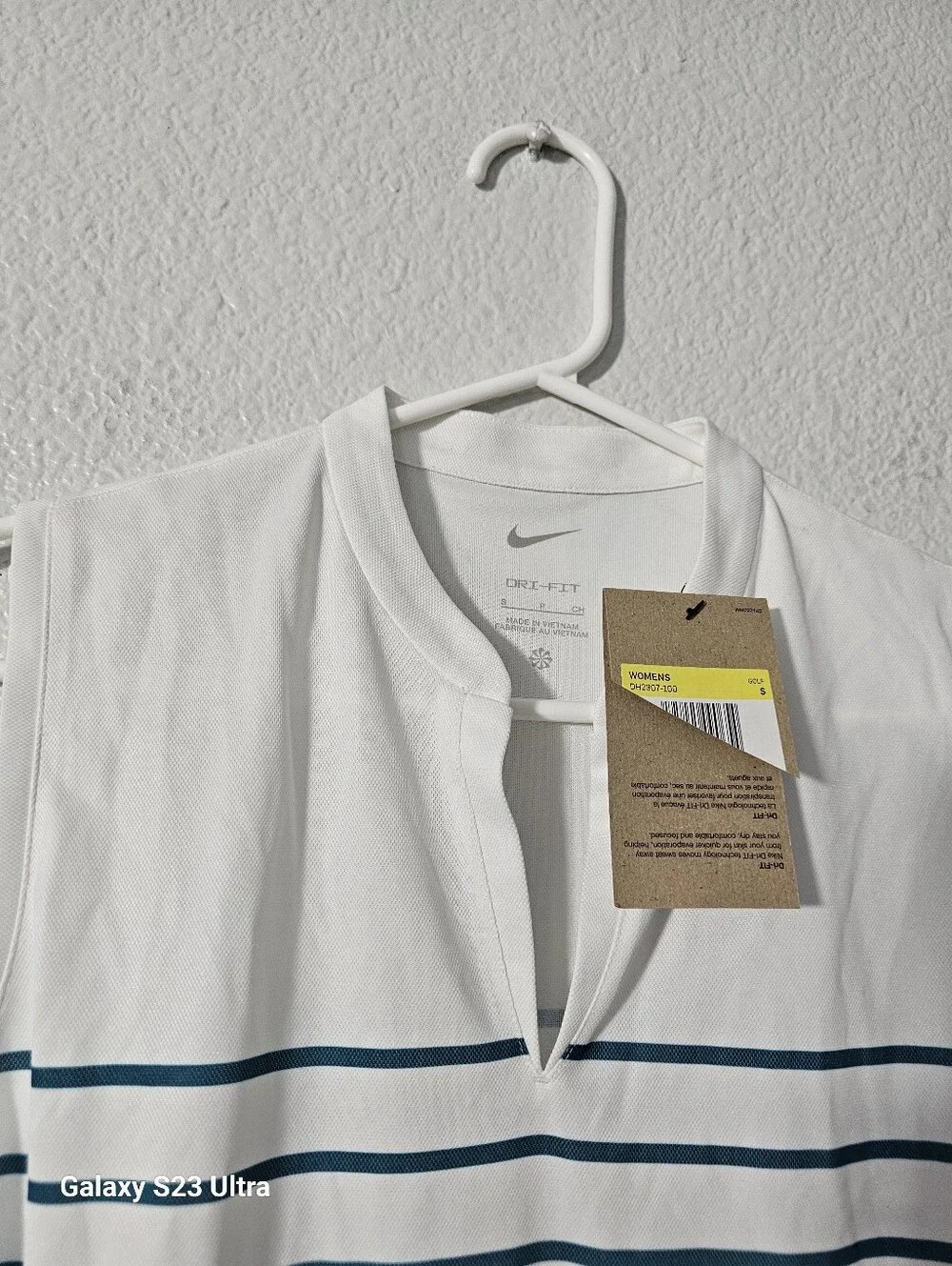 Nike White Sleeveless Tank with Navy Stripes Sz S
